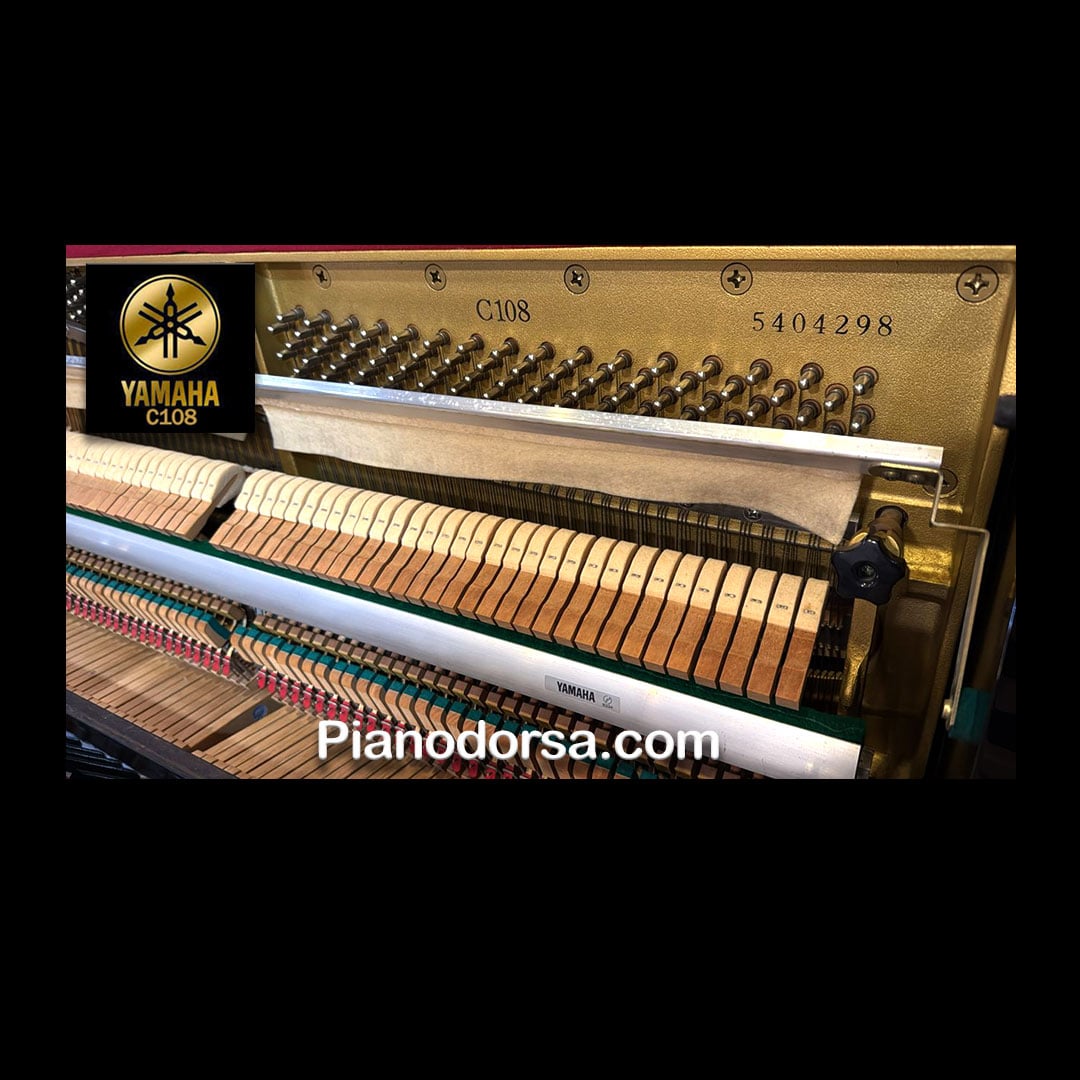 پیانو یاماها C108