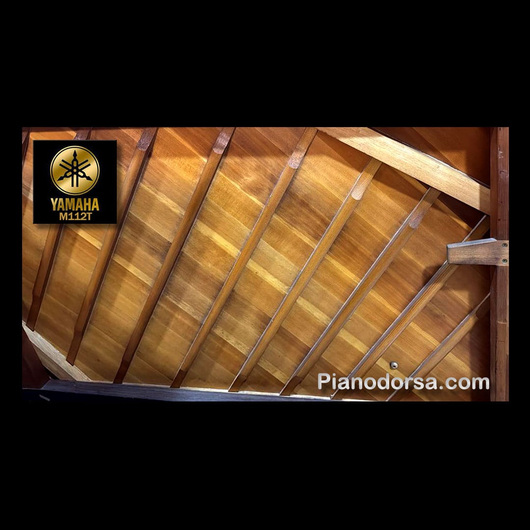 Yamaha M112T Piano