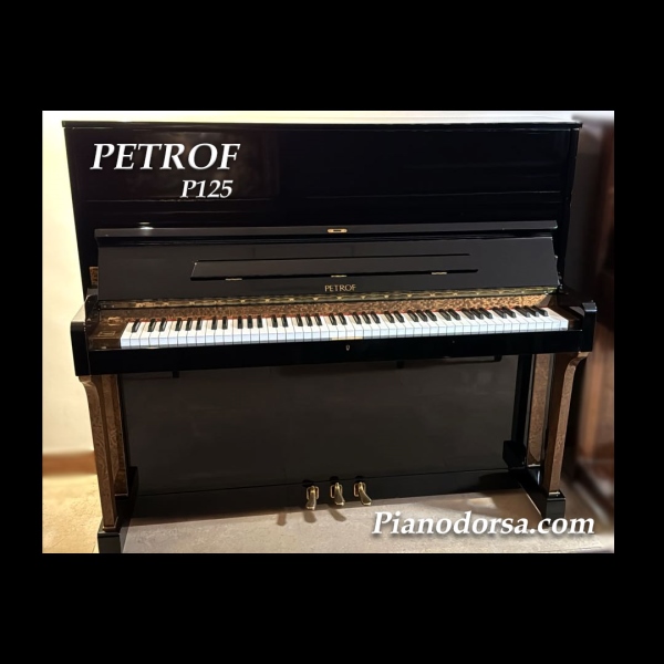 پیانو پتروف مدل PETROF P125 upright piano
