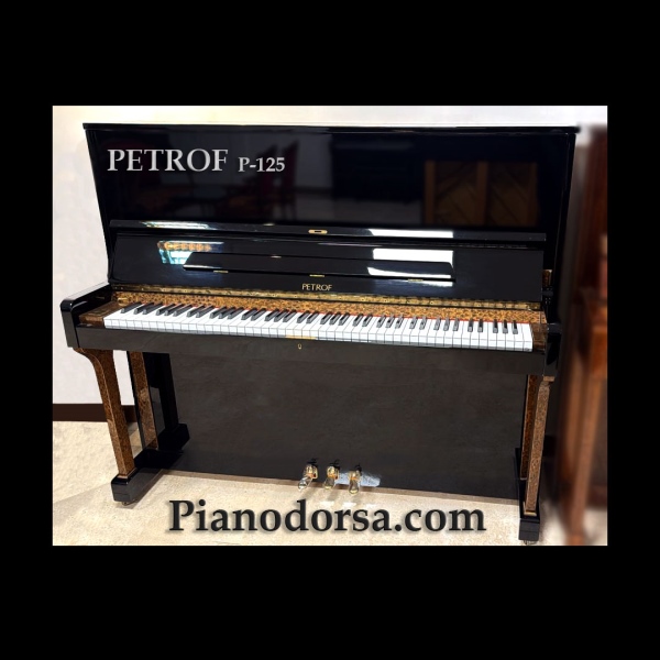پیانو پتروف مدل PETROF P125 upright piano